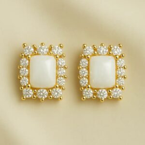Noor-e-Safa Studs